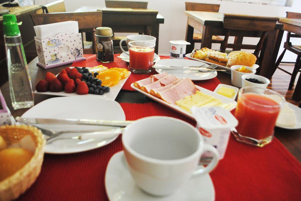 Hostal Petit Verdot Santa Cruz Luaran gambar